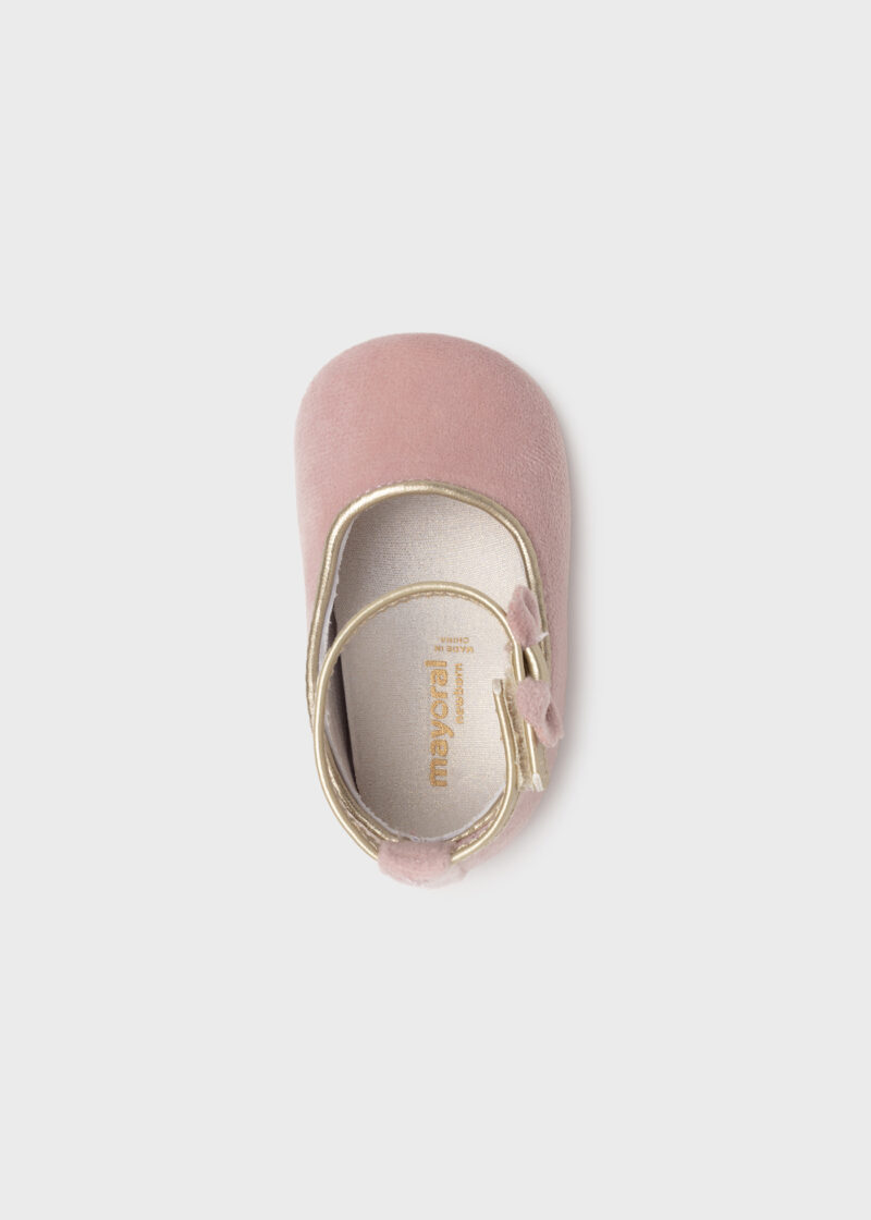 Pantofi dusty pink din catifea nou-născut fată Mayoral - imagine 3