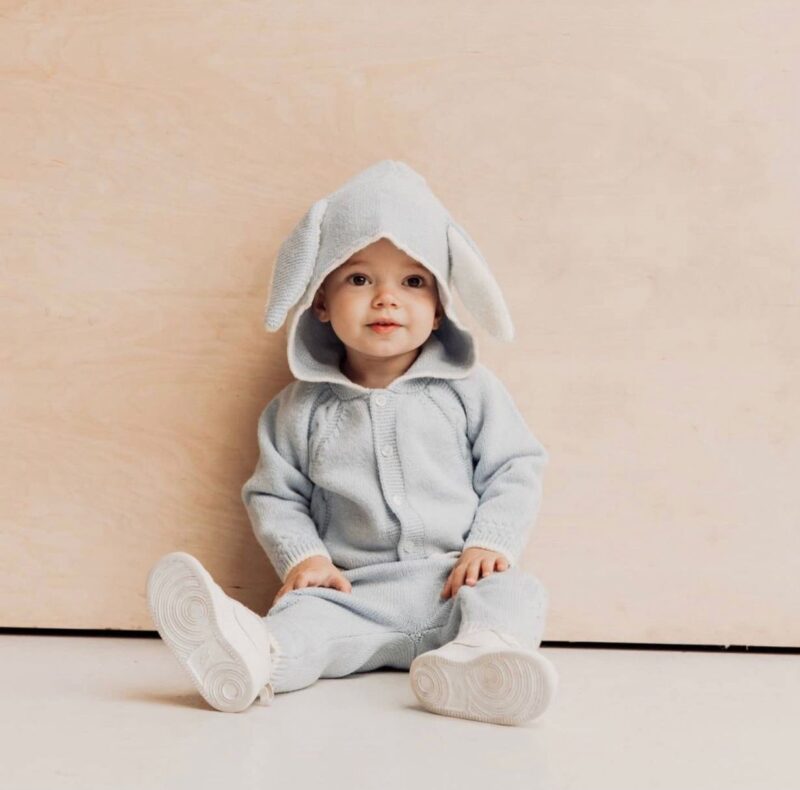 Compleu gri din tricot bunny