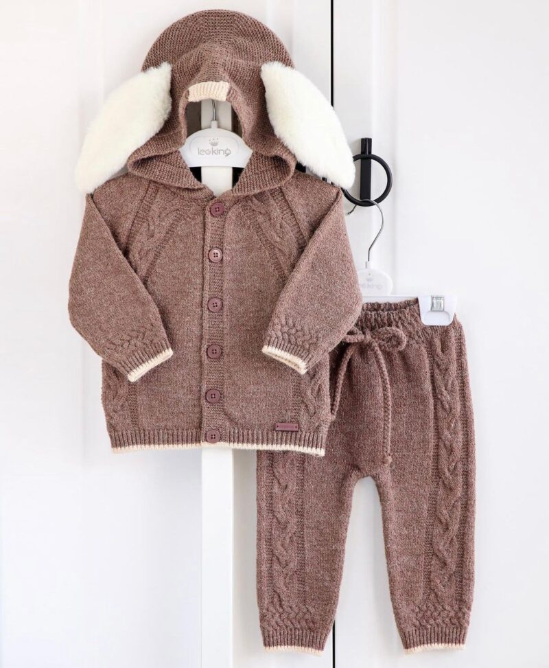Compleu maro din tricot bunny